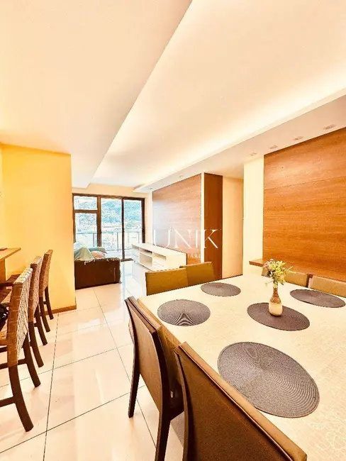 Apartamento com 3 quartos à venda, 110m2 em Icaraí, Niteroi - RJ - imagem 8 Foto 8 de Apartamento com 3 quartos à venda, 110m2 em Icaraí, Niteroi - RJ