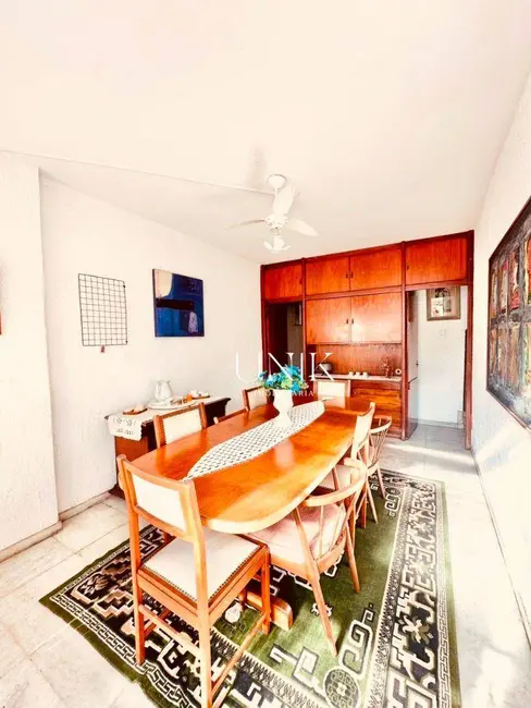 Foto 2 de Casa com 4 quartos à venda, 300m2 em Icaraí, Niteroi - RJ