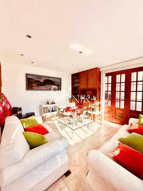 Foto 8 de Casa com 4 quartos à venda, 300m2 em Icaraí, Niteroi - RJ