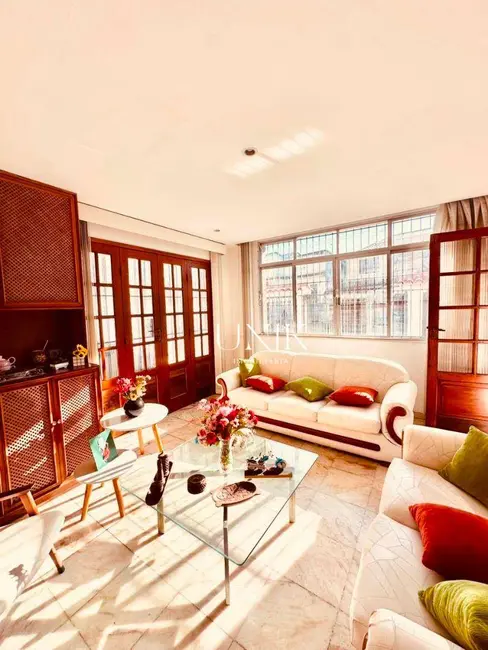 Foto 9 de Casa com 4 quartos à venda, 300m2 em Icaraí, Niteroi - RJ