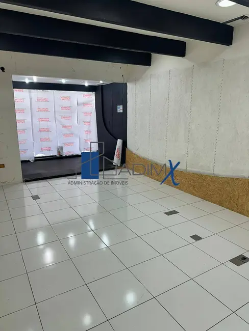 Loja para alugar, 32m2 em Barueri - SP - imagem 6 Foto 6 de Loja para alugar, 32m2 em Barueri - SP