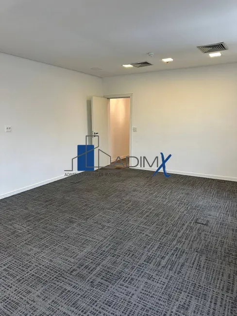 Sala Comercial para alugar, 55m2 em Alphaville Industrial, Barueri - SP - imagem 8 Foto 8 de Sala Comercial para alugar, 55m2 em Alphaville Industrial, Barueri - SP