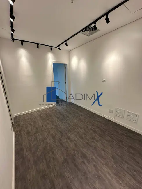 Sala Comercial para alugar, 55m2 em Alphaville Industrial, Barueri - SP - imagem 2 Foto 2 de Sala Comercial para alugar, 55m2 em Alphaville Industrial, Barueri - SP