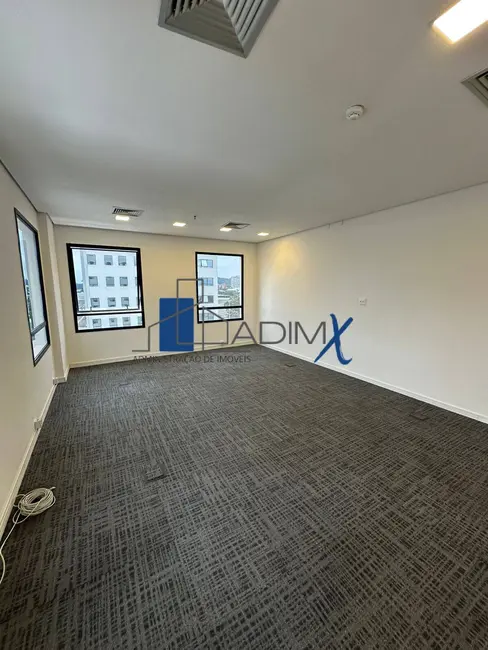 Sala Comercial para alugar, 55m2 em Alphaville Industrial, Barueri - SP - imagem 7 Foto 7 de Sala Comercial para alugar, 55m2 em Alphaville Industrial, Barueri - SP