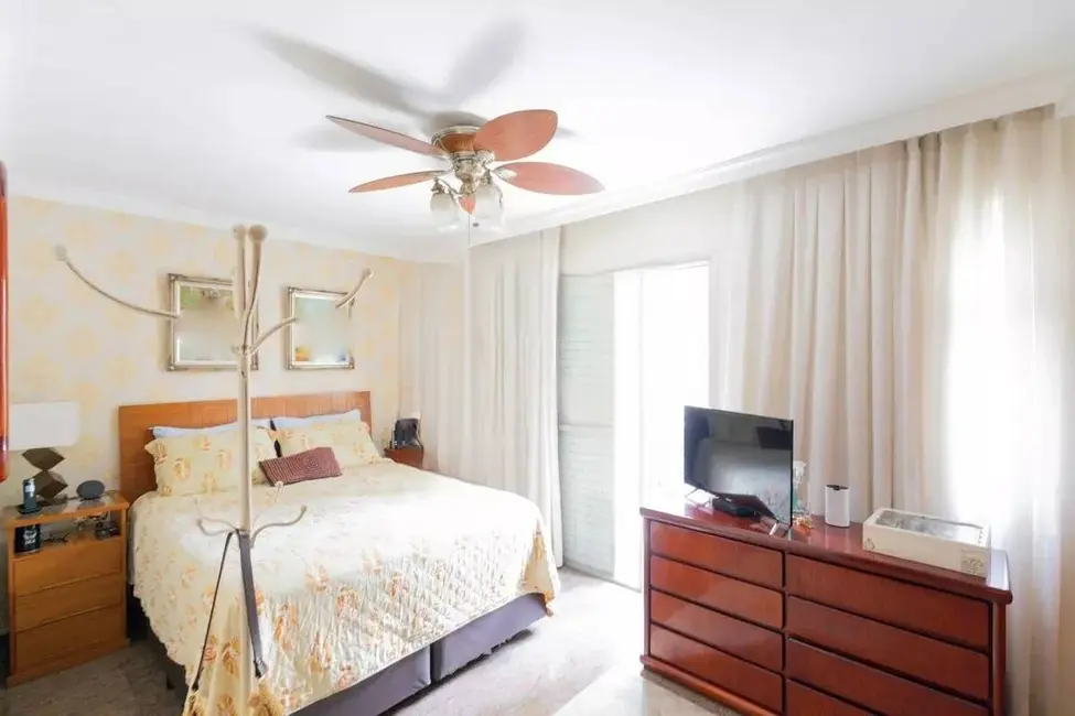 Apartamento com 3 quartos à venda, 172m2 em Campo Belo, São Paulo - SP - imagem 9 Foto 9 de Apartamento com 3 quartos à venda, 172m2 em Campo Belo, São Paulo - SP