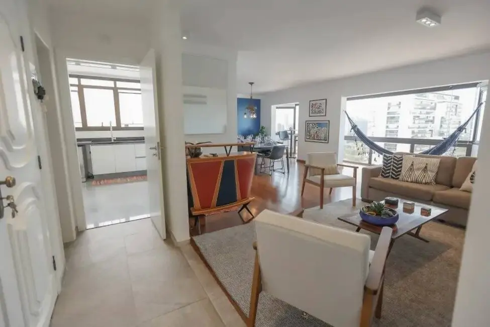 Foto 2 de Apartamento com 3 quartos à venda, 172m2 em Cidade Monções, São Paulo - SP