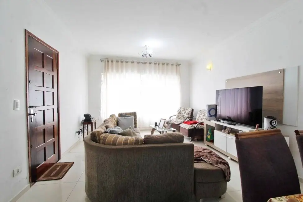 Foto 3 de Casa com 3 quartos à venda, 115m2 em Cidade Vargas, São Paulo - SP