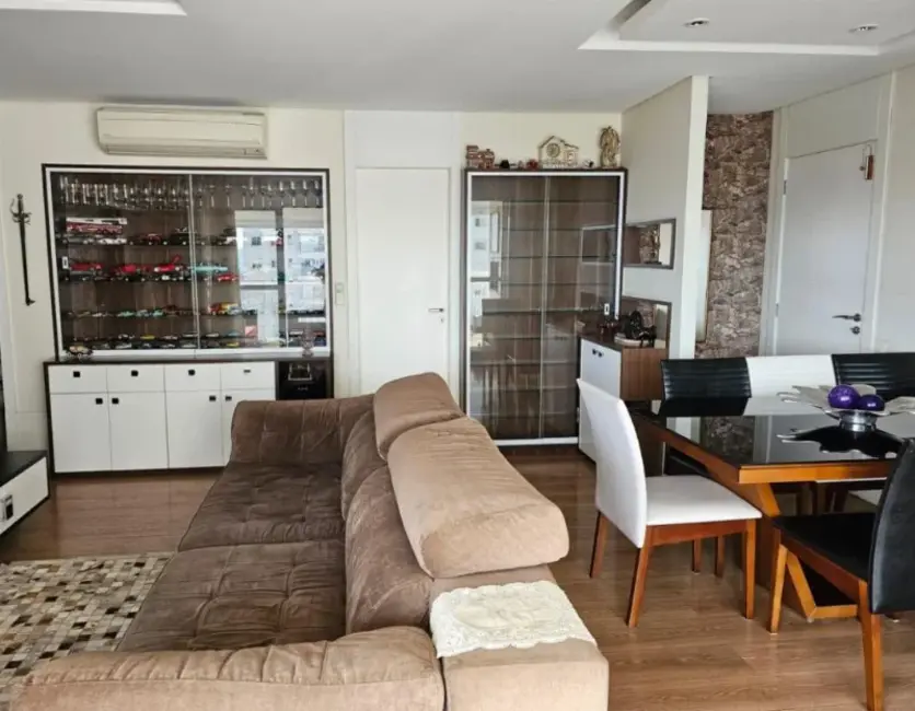 Apartamento com 3 quartos à venda, 117m2 em Jardim Marajoara, São Paulo - SP - imagem 6 Foto 6 de Apartamento com 3 quartos à venda, 117m2 em Jardim Marajoara, São Paulo - SP