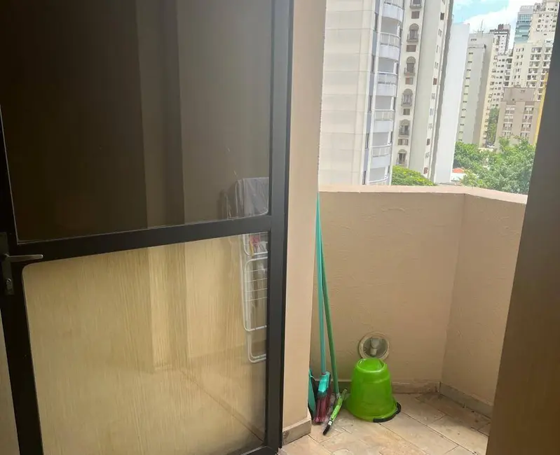 Apartamento com 1 quarto à venda, 37m2 em Moema, São Paulo - SP - imagem 2 Foto 2 de Apartamento com 1 quarto à venda, 37m2 em Moema, São Paulo - SP