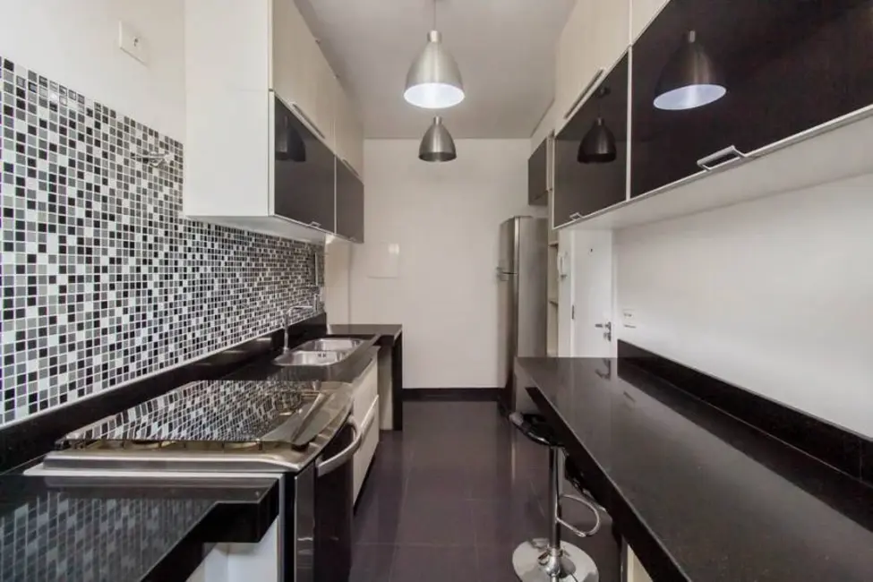 Apartamento com 3 quartos à venda, 130m2 em Itaim Bibi, São Paulo - SP - imagem 9 Foto 9 de Apartamento com 3 quartos à venda, 130m2 em Itaim Bibi, São Paulo - SP