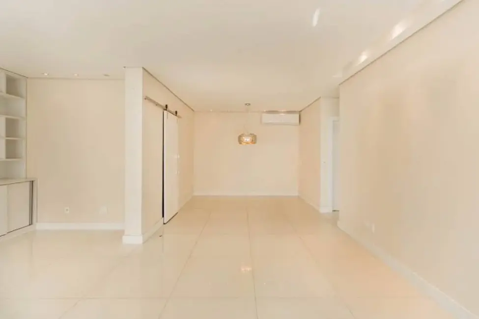 Apartamento com 3 quartos à venda, 130m2 em Itaim Bibi, São Paulo - SP - imagem 4 Foto 4 de Apartamento com 3 quartos à venda, 130m2 em Itaim Bibi, São Paulo - SP