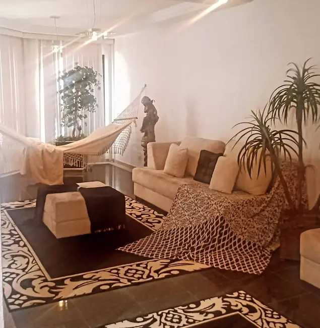 Foto 5 de Casa com 3 quartos à venda, 242m2 em Vila Brasílio Machado, São Paulo - SP