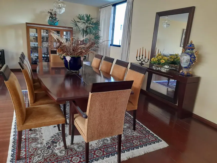 Apartamento com 4 quartos à venda, 275m2 em Indianópolis, São Paulo - SP - imagem 5 Foto 5 de Apartamento com 4 quartos à venda, 275m2 em Indianópolis, São Paulo - SP