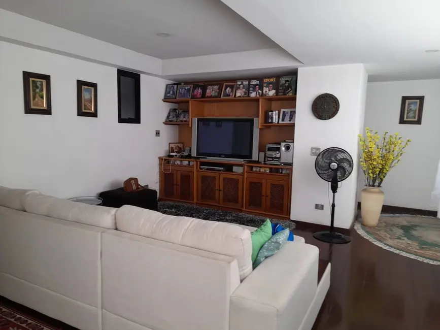 Apartamento com 4 quartos à venda, 275m2 em Indianópolis, São Paulo - SP - imagem 7 Foto 7 de Apartamento com 4 quartos à venda, 275m2 em Indianópolis, São Paulo - SP