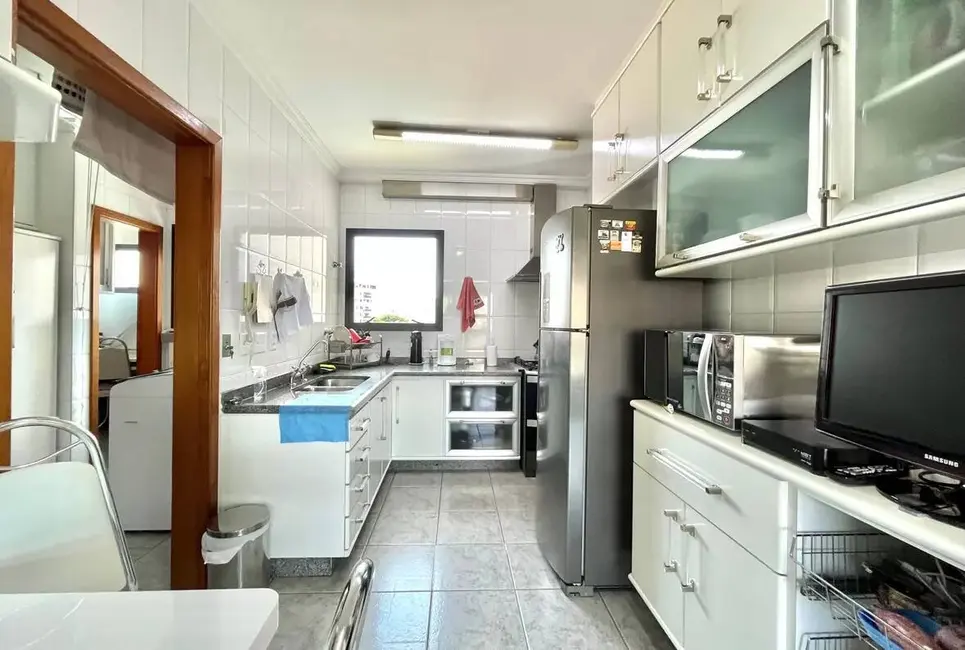 Foto 5 de Apartamento com 3 quartos à venda, 155m2 em Mirandópolis, São Paulo - SP