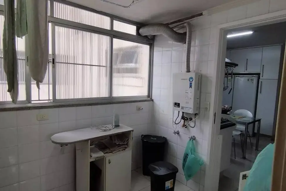 Apartamento com 3 quartos à venda, 146m2 em Aclimação, São Paulo - SP - imagem 9 Foto 9 de Apartamento com 3 quartos à venda, 146m2 em Aclimação, São Paulo - SP