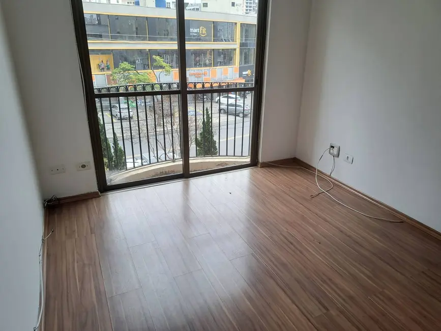 Apartamento com 2 quartos à venda, 63m2 em Aclimação, São Paulo - SP - imagem 2 Foto 2 de Apartamento com 2 quartos à venda, 63m2 em Aclimação, São Paulo - SP