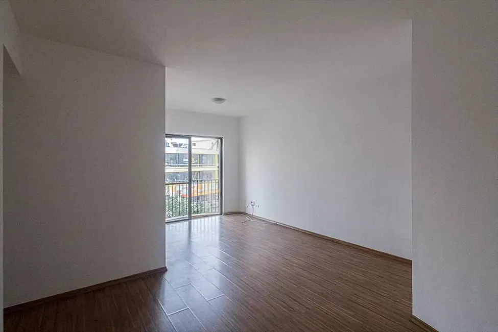 Apartamento com 2 quartos à venda, 63m2 em Aclimação, São Paulo - SP - imagem 3 Foto 3 de Apartamento com 2 quartos à venda, 63m2 em Aclimação, São Paulo - SP