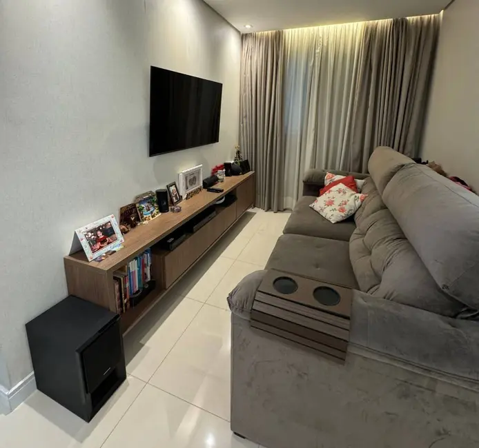 Foto 3 de Apartamento com 2 quartos à venda, 64m2 em Cambuci, São Paulo - SP