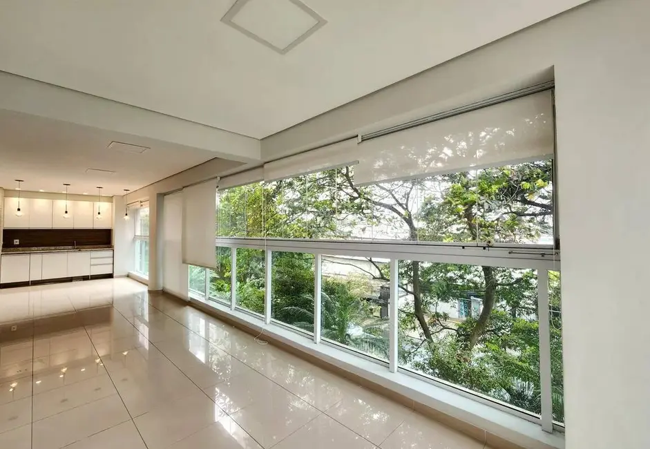 Foto 3 de Apartamento com 4 quartos à venda, 210m2 em Vila Olímpia, São Paulo - SP