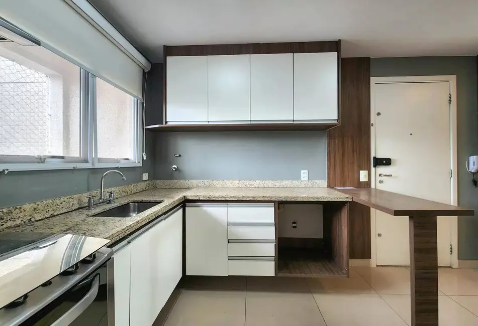 Foto 6 de Apartamento com 4 quartos à venda, 210m2 em Vila Olímpia, São Paulo - SP