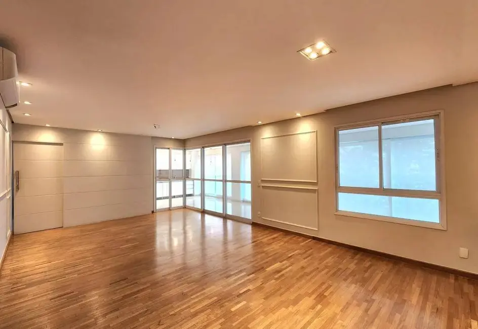 Foto 4 de Apartamento com 4 quartos à venda, 210m2 em Vila Olímpia, São Paulo - SP