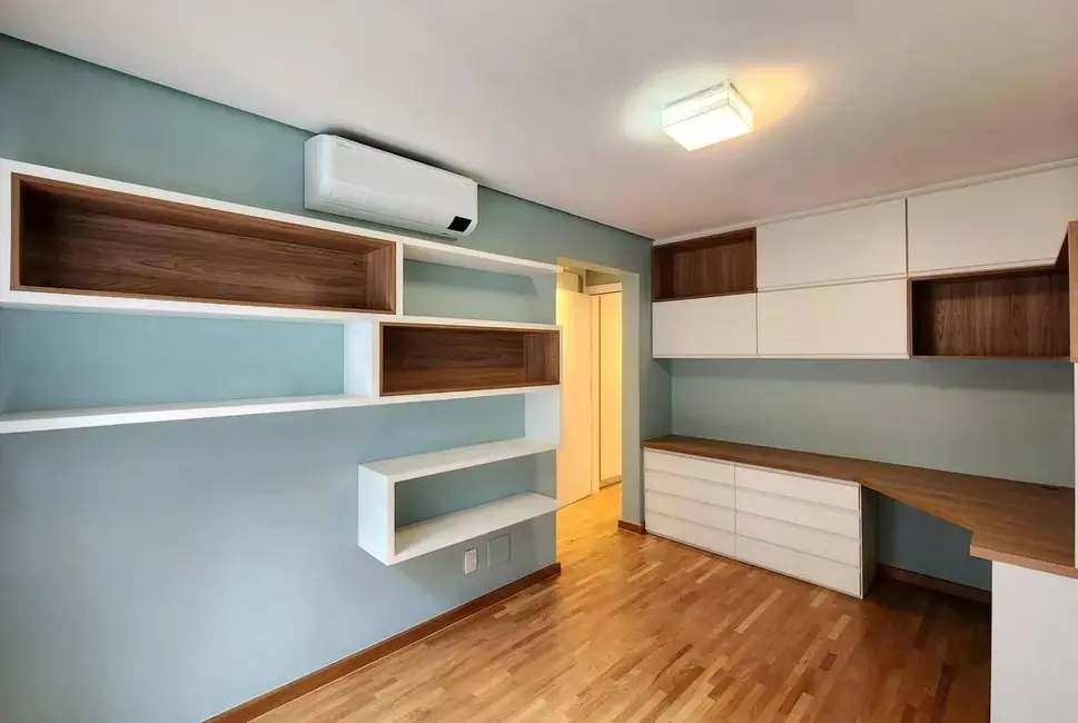Foto 8 de Apartamento com 4 quartos à venda, 210m2 em Vila Olímpia, São Paulo - SP