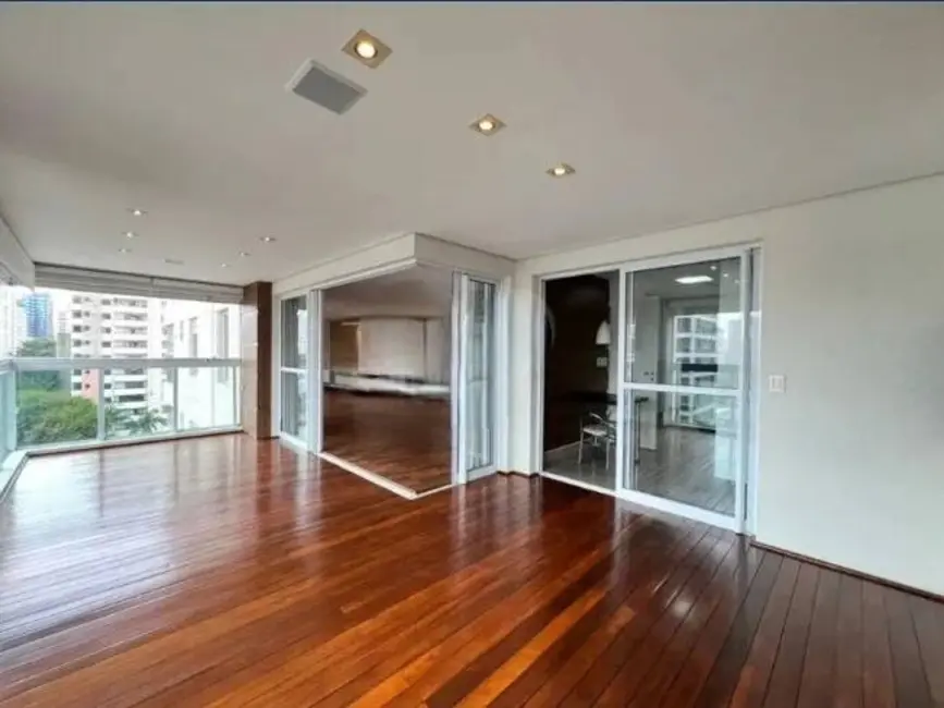 Foto 3 de Apartamento com 4 quartos à venda, 210m2 em Vila Olímpia, São Paulo - SP