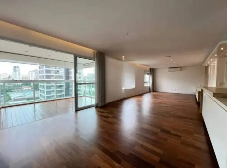 Foto 7 de Apartamento com 4 quartos à venda, 210m2 em Vila Olímpia, São Paulo - SP