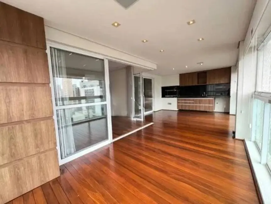 Foto 2 de Apartamento com 4 quartos à venda, 210m2 em Vila Olímpia, São Paulo - SP