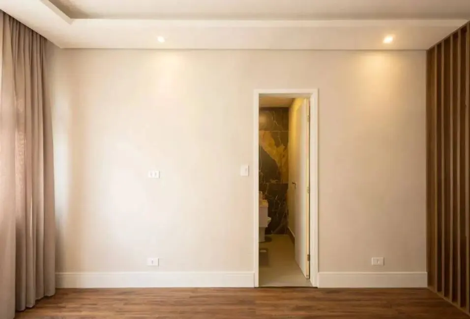 Foto 4 de Apartamento com 2 quartos à venda, 76m2 em Vila Nova Conceição, São Paulo - SP