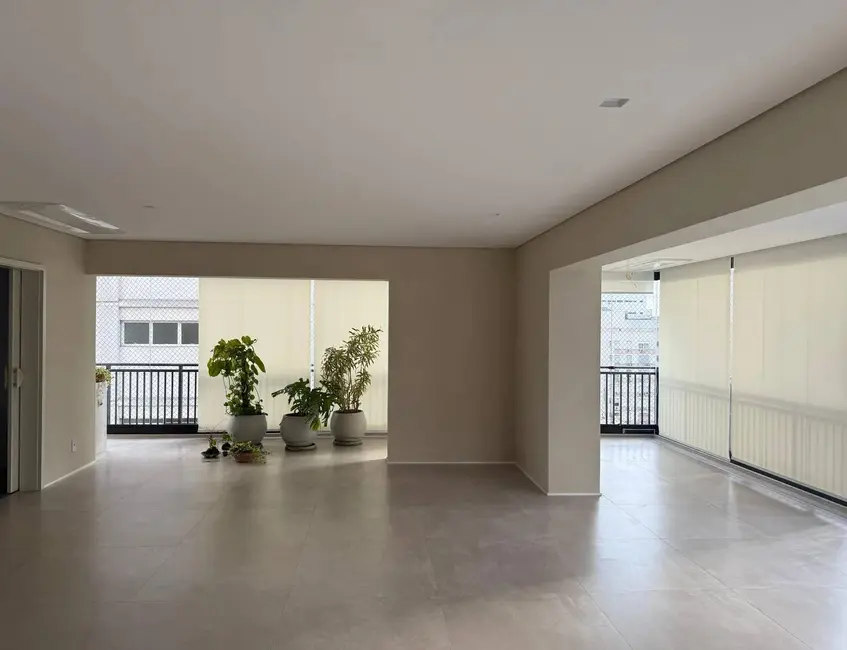 Foto 1 de Apartamento com 3 quartos à venda, 226m2 em Jardim Paulista, São Paulo - SP