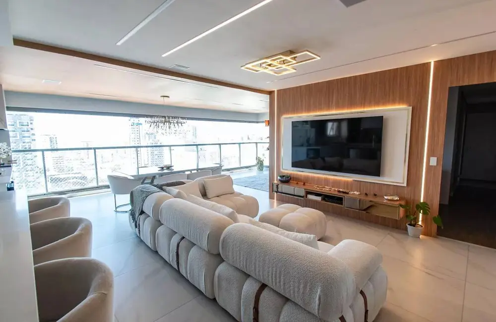 Foto 1 de Apartamento com 4 quartos à venda, 160m2 em Vila Dom Pedro I, São Paulo - SP