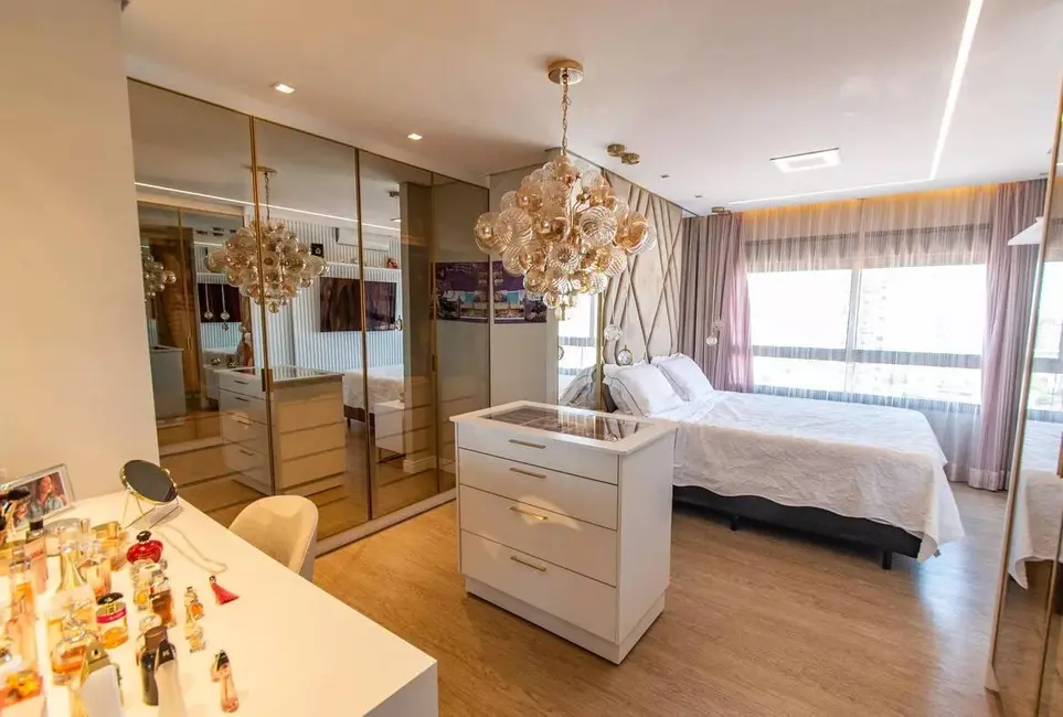 Foto 6 de Apartamento com 4 quartos à venda, 160m2 em Vila Dom Pedro I, São Paulo - SP