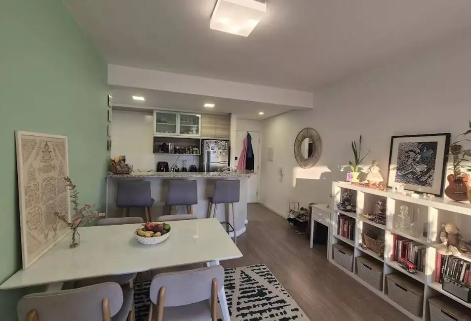 Apartamento com 2 quartos à venda, 75m2 em Vila Olímpia, São Paulo - SP - imagem 2 Foto 2 de Apartamento com 2 quartos à venda, 75m2 em Vila Olímpia, São Paulo - SP