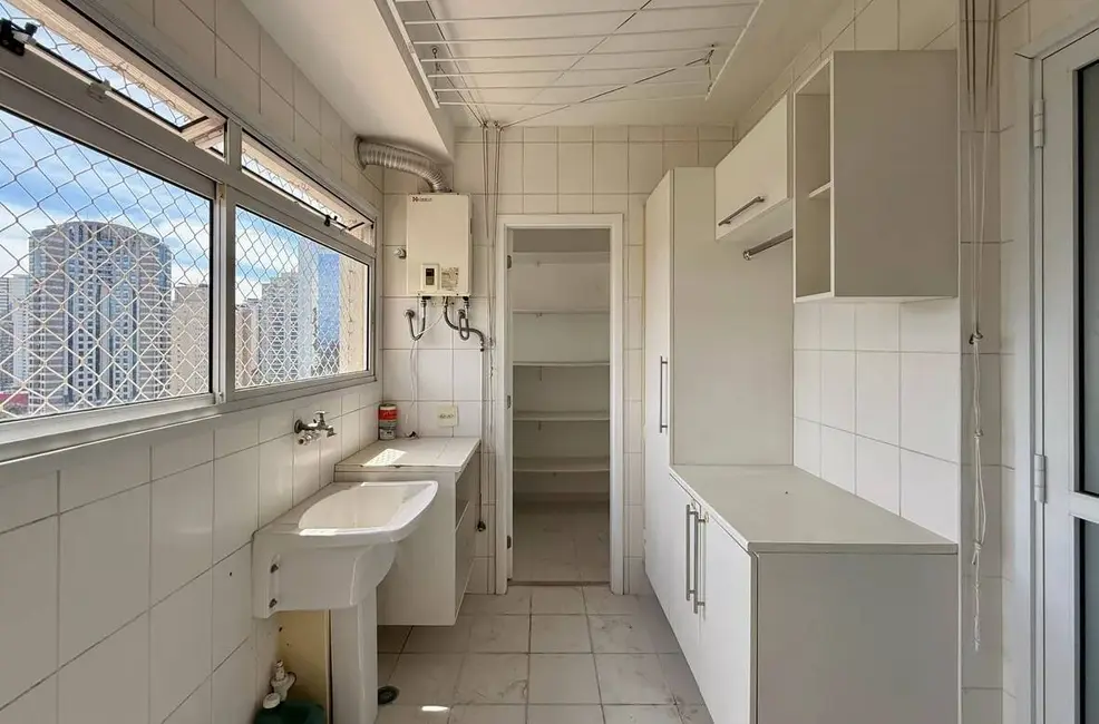 Apartamento à venda, 138m2 em Santo Amaro, São Paulo - SP - imagem 8 Foto 8 de Apartamento à venda, 138m2 em Santo Amaro, São Paulo - SP