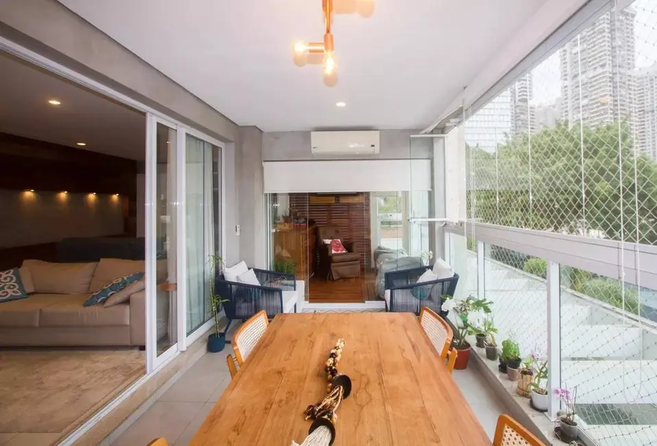 Foto 3 de Apartamento com 3 quartos à venda, 138m2 em Santo Amaro, São Paulo - SP