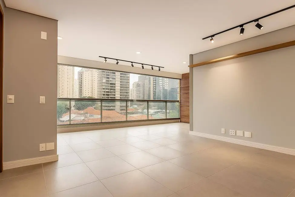 Foto 2 de Apartamento com 3 quartos à venda, 134m2 em Vila Nova Conceição, São Paulo - SP