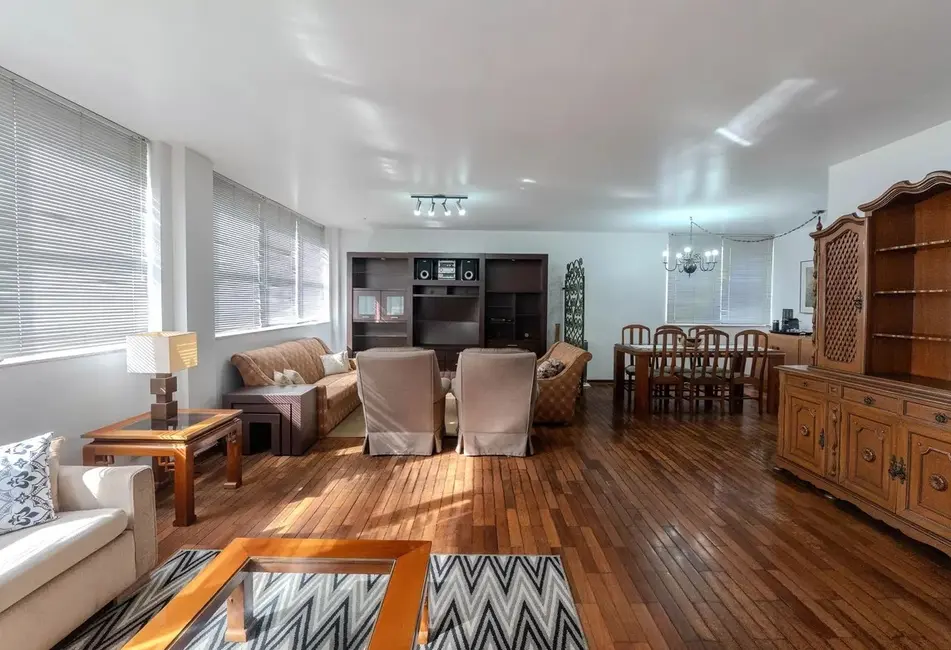 Foto 2 de Apartamento com 3 quartos à venda, 176m2 em Jardim Paulista, São Paulo - SP