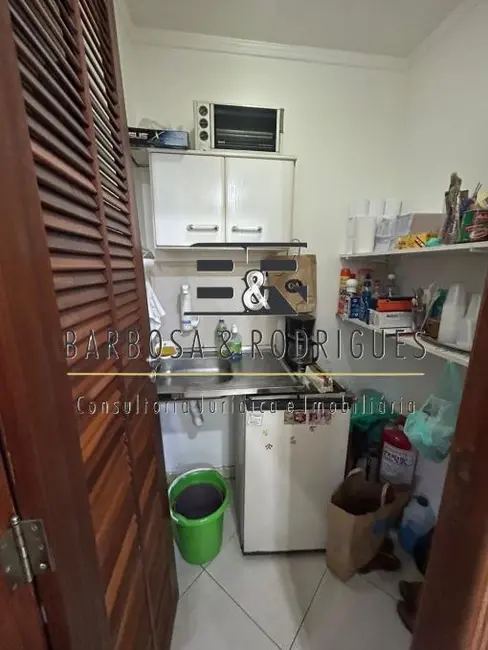 Sala Comercial à venda, 20m2 em Madureira, Rio De Janeiro - RJ - imagem 6 Foto 6 de Sala Comercial à venda, 20m2 em Madureira, Rio De Janeiro - RJ