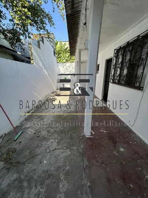 Foto 2 de Casa com 1 quarto para alugar, 35m2 em Colégio, Rio De Janeiro - RJ