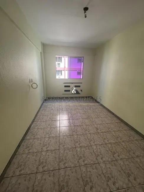 Foto 2 de Apartamento com 2 quartos à venda, 57m2 em Oswaldo Cruz, Rio De Janeiro - RJ