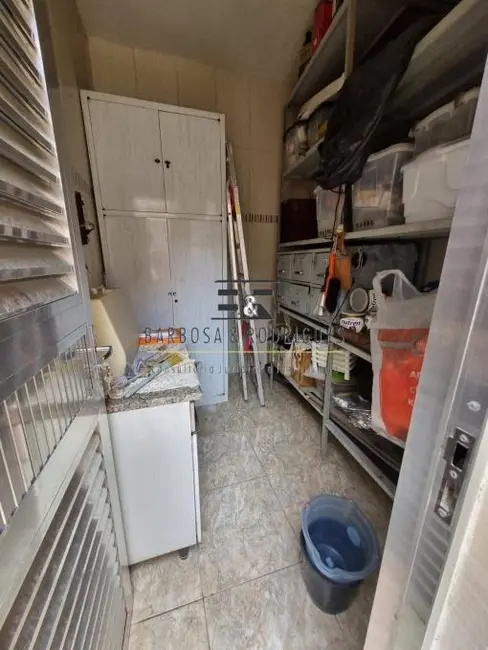 Foto 8 de Casa com 3 quartos à venda, 219m2 em Bento Ribeiro, Rio De Janeiro - RJ