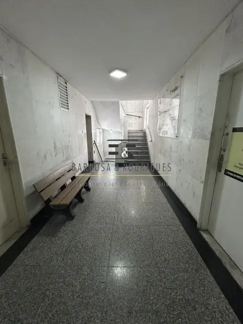 Sala Comercial para alugar, 25m2 em Madureira, Rio De Janeiro - RJ - imagem 7 Foto 7 de Sala Comercial para alugar, 25m2 em Madureira, Rio De Janeiro - RJ