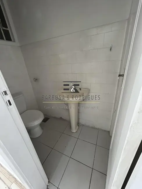 Sala Comercial para alugar, 30m2 em Madureira, Rio De Janeiro - RJ - imagem 5 Foto 5 de Sala Comercial para alugar, 30m2 em Madureira, Rio De Janeiro - RJ