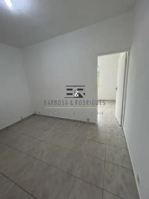 Apartamento com 1 quarto para alugar, 40m2 em Rocha Miranda, Rio De Janeiro - RJ - imagem 5 Foto 5 de Apartamento com 1 quarto para alugar, 40m2 em Rocha Miranda, Rio De Janeiro - RJ