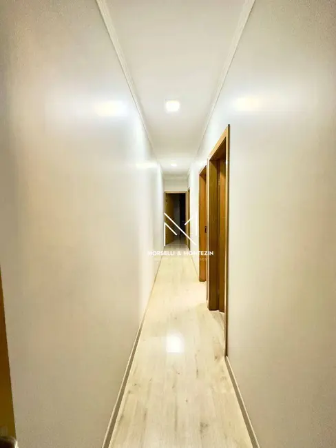 Casa com 3 quartos à venda, 125m2 em Loteamento Chamonix, Londrina - PR - imagem 9 Foto 9 de Casa com 3 quartos à venda, 125m2 em Loteamento Chamonix, Londrina - PR