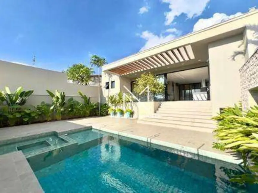 Casa com 3 quartos à venda, 500m2 em Terras de Santana II, Londrina - PR - imagem 1 Foto 1 de Casa com 3 quartos à venda, 500m2 em Terras de Santana II, Londrina - PR