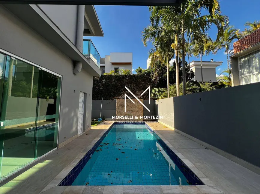 Sobrado com 4 quartos à venda, 390m2 em Vivendas do Arvoredo, Londrina - PR - imagem 3 Foto 3 de Sobrado com 4 quartos à venda, 390m2 em Vivendas do Arvoredo, Londrina - PR