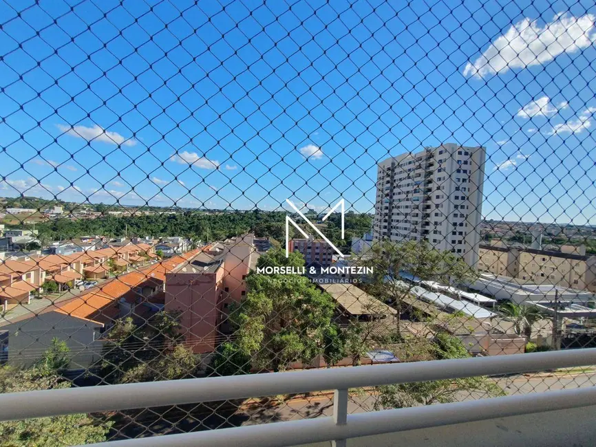 Foto 2 de Apartamento com 3 quartos à venda, 88m2 em Parque Jamaica, Londrina - PR